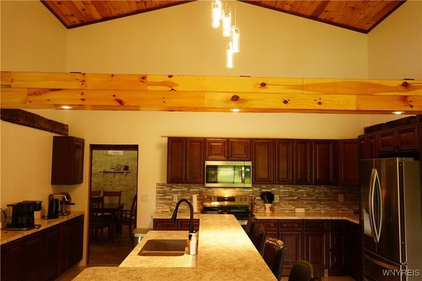Interior, Kitchen, Stainless Steel Appliances, Wooden Beams, Wooden Ceilings