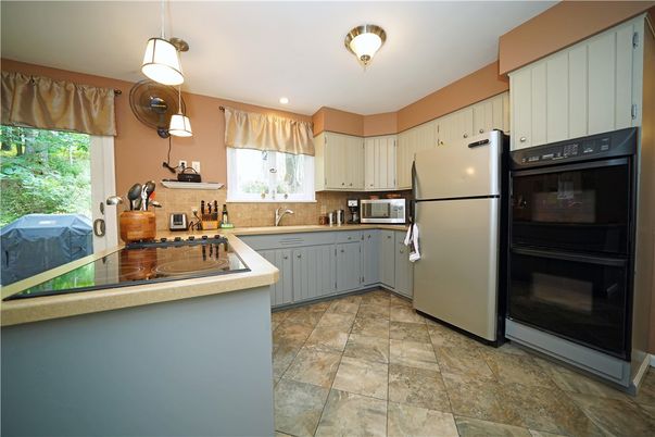 Interior, Kitchen, Pendant Lights, Recessed Lighting