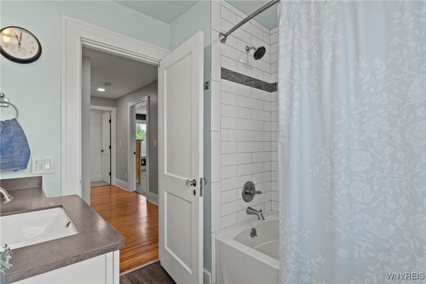 Bathroom, Interior, Recessed Lighting, Wood Texture Flooring