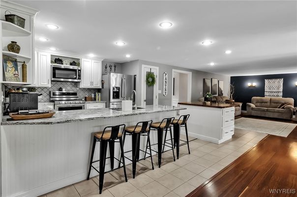 Interior, Kitchen, Living room, Recessed Lighting, Stainless Steel Appliances
