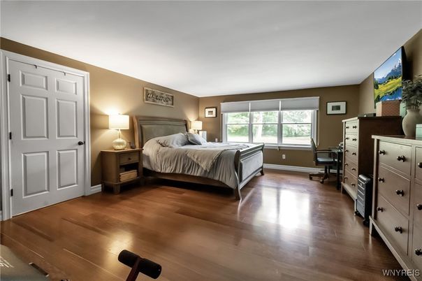 Bedroom, Home Office, Interior, Wood Texture Flooring