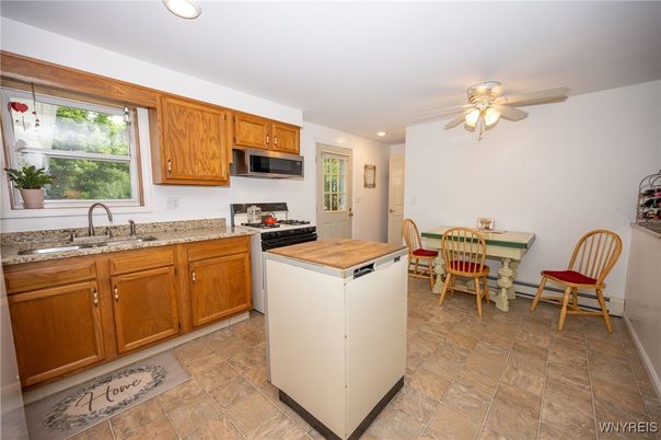 Dining room, Interior, Kitchen, Recessed Lighting