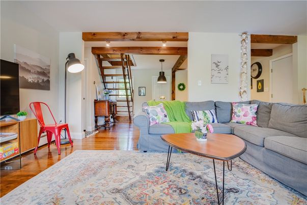 Interior, Living room, Pendant Lights, Wooden Beams, Wood Texture Flooring