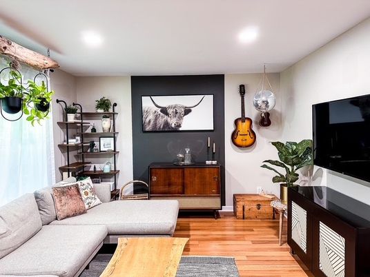 Interior, Living room, Recessed Lighting, Wood Texture Flooring
