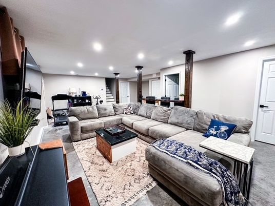 Dining room, Interior, Living room, Recessed Lighting