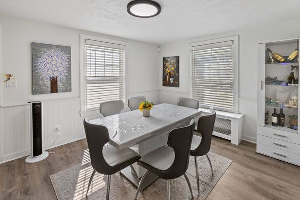 Dining room, Interior, Wood Texture Flooring