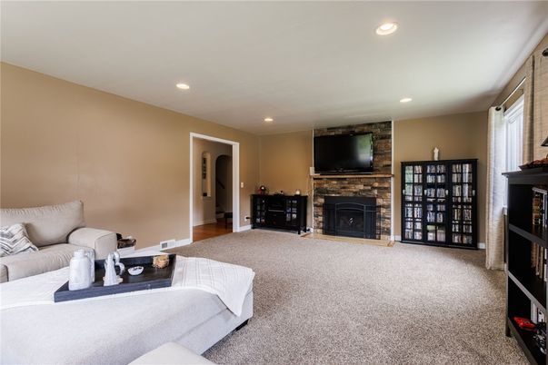 Fireplace, Interior, Living room, Recessed Lighting
