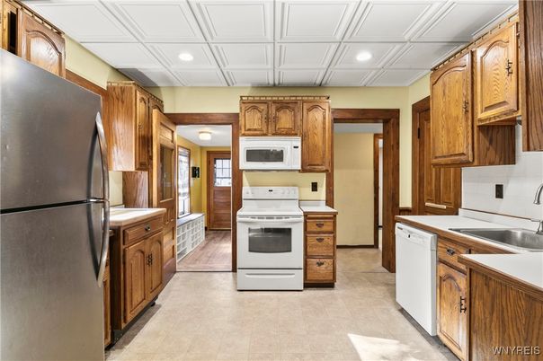 Interior, Kitchen, Recessed Lighting