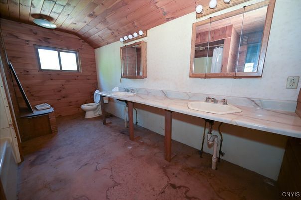 Bathroom, Interior, Wooden Ceilings, Wooden Walls