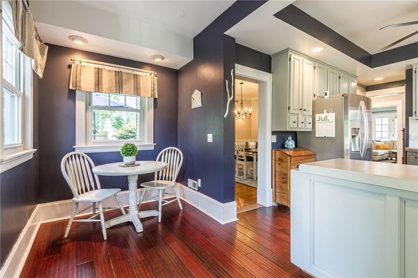 Dining room, Interior, Kitchen, Pendant Lights, Recessed Lighting, Wood Texture Flooring