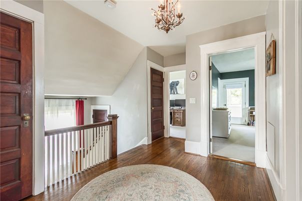 Chandelier, Interior, Wood Texture Flooring
