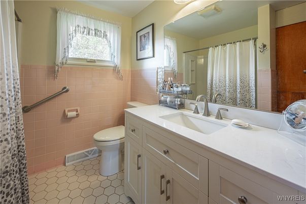 Bathroom, Interior