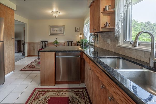 Dining room, Interior, Kitchen, Stainless Steel Appliances