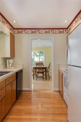 Dining room, Interior, Kitchen, Recessed Lighting, Wood Texture Flooring