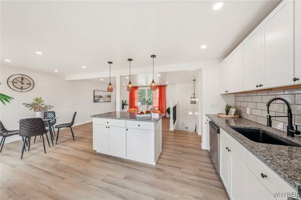 Dining room, Interior, Kitchen, Pendant Lights, Recessed Lighting, Wood Texture Flooring
