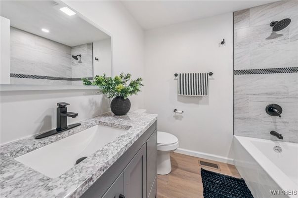 Bathroom, Interior, Marble Walls, Recessed Lighting, Wood Texture Flooring