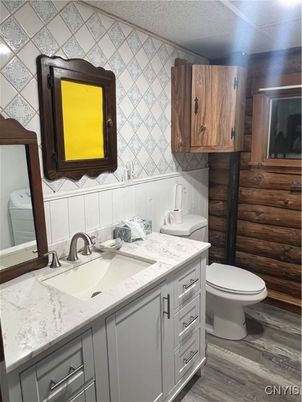 Bathroom, Interior, Wood Texture Flooring, Wooden Walls