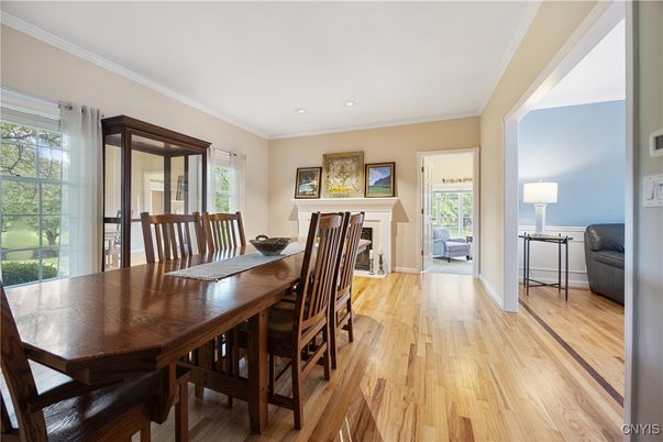 Dining room, Fireplace, Interior, Recessed Lighting, Wood Texture Flooring