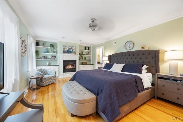 Bedroom, Fireplace, Interior, Wood Texture Flooring