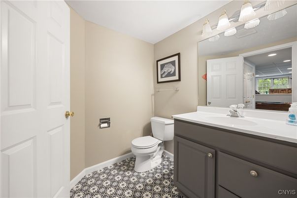 Bathroom, Interior, Recessed Lighting