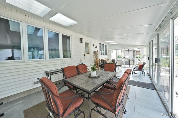 Dining room, Interior, Sun Room