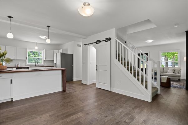 Interior, Kitchen, Pendant Lights, Wood Texture Flooring