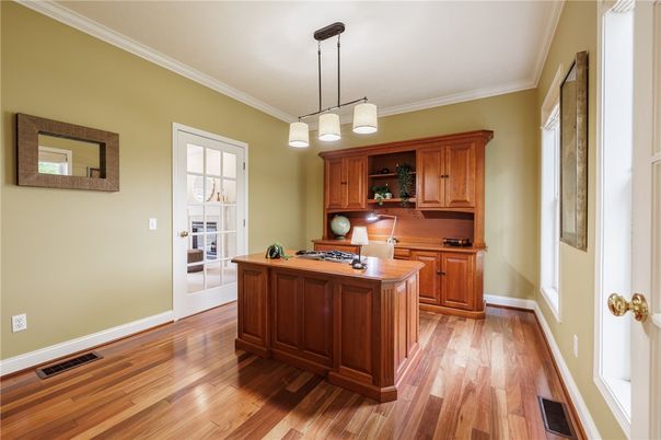 Interior, Kitchen, Pendant Lights, Wood Texture Flooring
