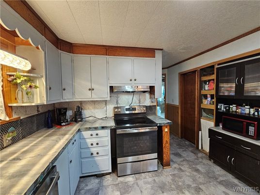 Interior, Kitchen, Stainless Steel Appliances