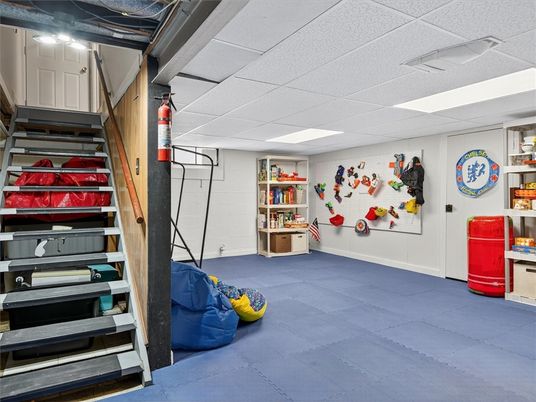Interior, Recessed Lighting