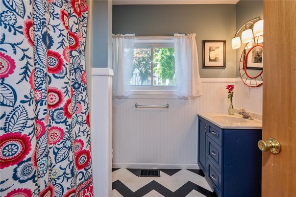 Bathroom, Interior