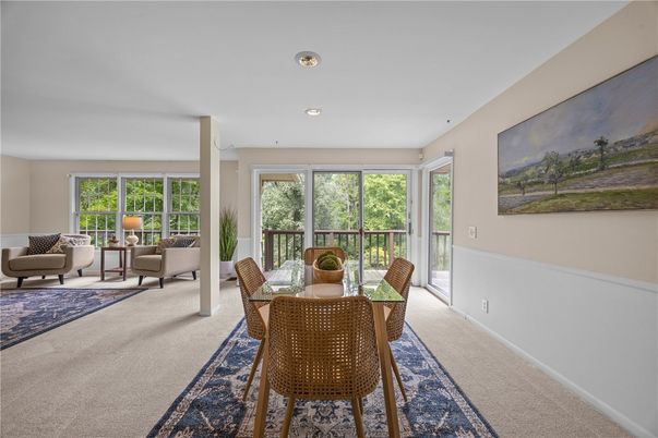 Dining room, Interior, Living room, Recessed Lighting