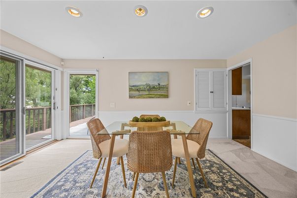 Dining room, Interior, Recessed Lighting