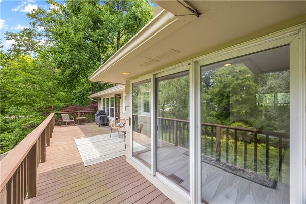Exterior, Wood Texture Flooring