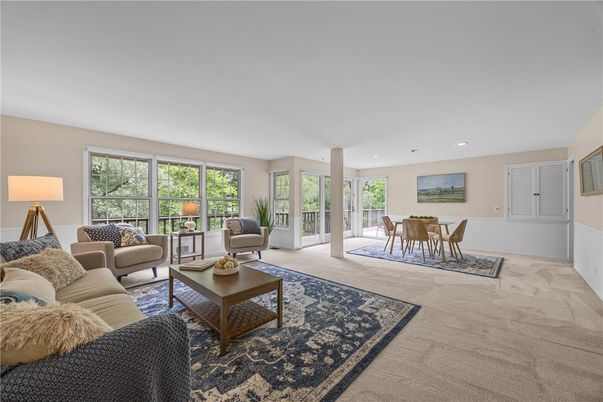 Dining room, Interior, Living room, Recessed Lighting