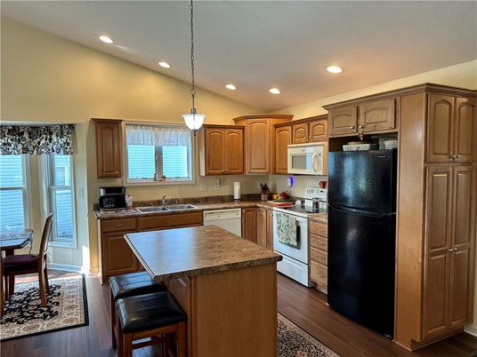 Interior, Kitchen, Pendant Lights, Recessed Lighting, Wood Texture Flooring