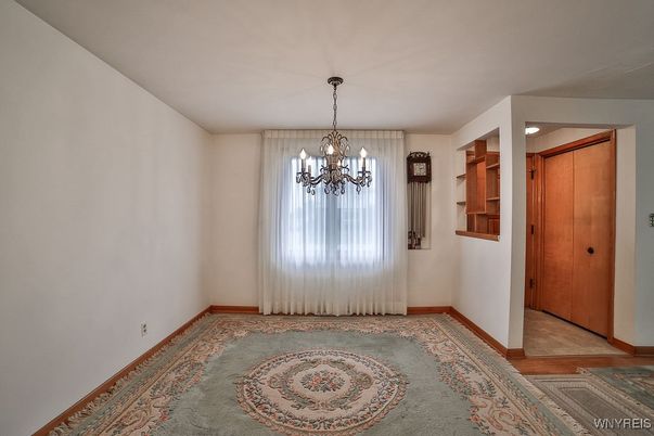 Chandelier, Empty room, Interior