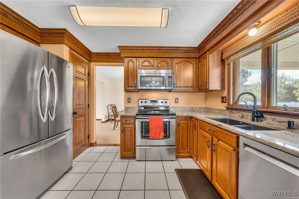 Interior, Kitchen, Stainless Steel Appliances