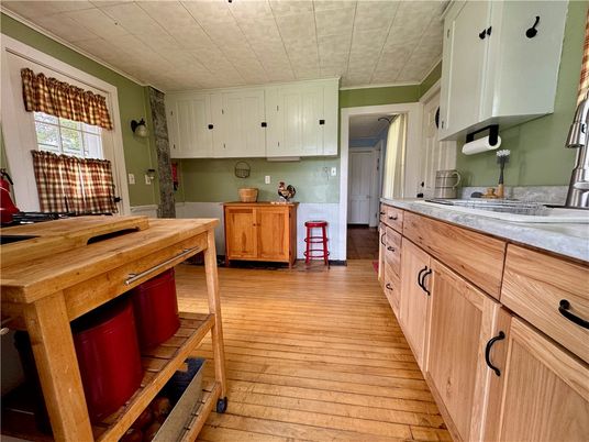 Interior, Kitchen, Wood Texture Flooring