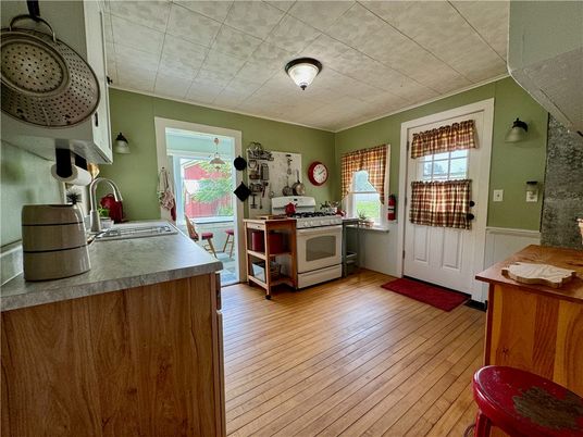 Interior, Kitchen, Wood Texture Flooring