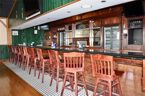Interior, Recessed Lighting, Wood Texture Flooring, Wooden Walls