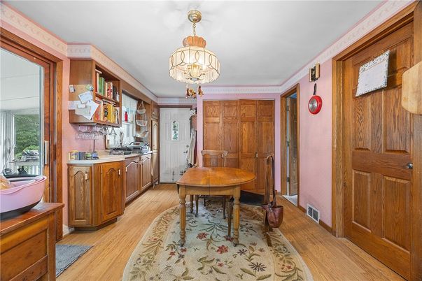 Chandelier, Interior, Kitchen, Wood Texture Flooring