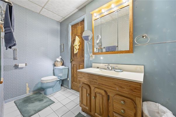 Bathroom, Interior