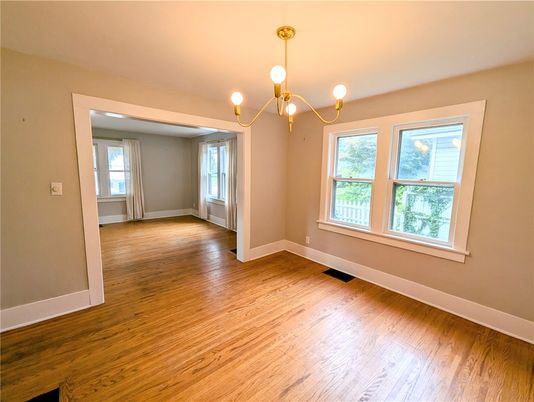 Chandelier, Empty room, Interior, Wood Texture Flooring