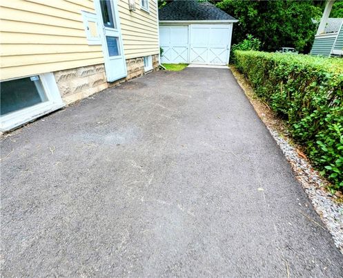 Detached Garage, Exterior