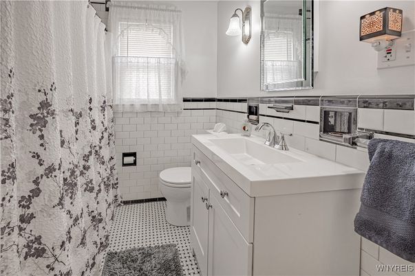 Bathroom, Interior