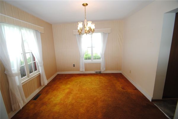 Chandelier, Empty room, Interior