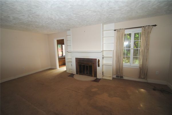 Empty room, Fireplace, Interior