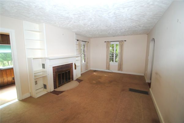 Empty room, Fireplace, Interior