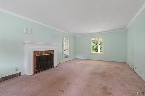Empty room, Fireplace, Interior