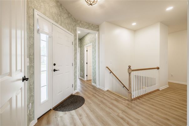 Interior, Recessed Lighting, Wood Texture Flooring